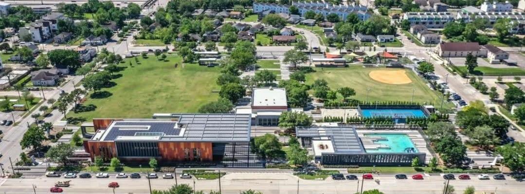 Htx Dtown Apt I Sleeps 7 Wi-Fi Parking Free Gym Houston Esterno foto