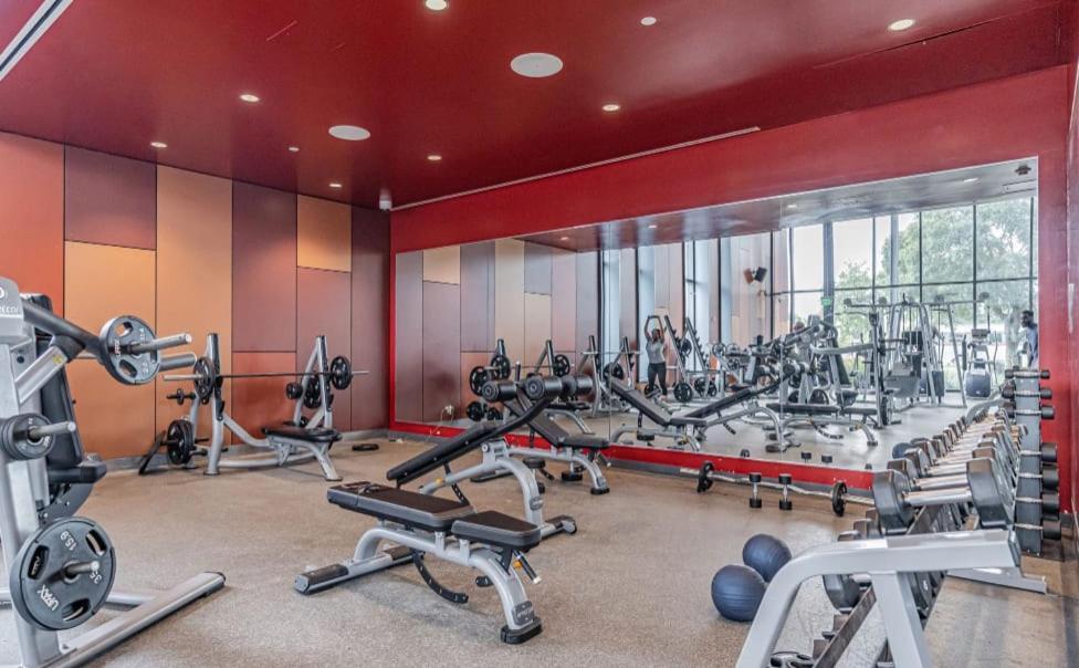 Htx Dtown Apt I Sleeps 7 Wi-Fi Parking Free Gym Houston Esterno foto